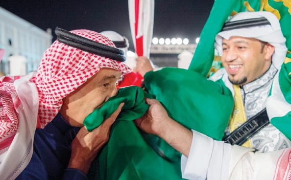مباحثات سعودية - بحرينية .. وحفل استقبال رسمي للملك