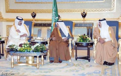 الاتفاق على العلامات البرية والبحرية للحدود السعودية - القطرية