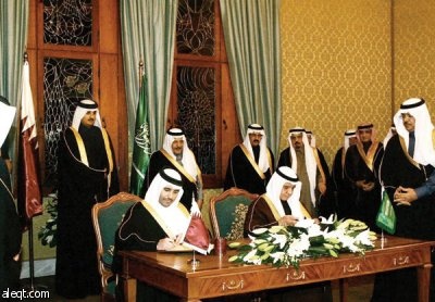 الأمير نايف والشيخ تميم يحذران من التحديات العالمية ويدعوان إلى التآزر والتكاتف
