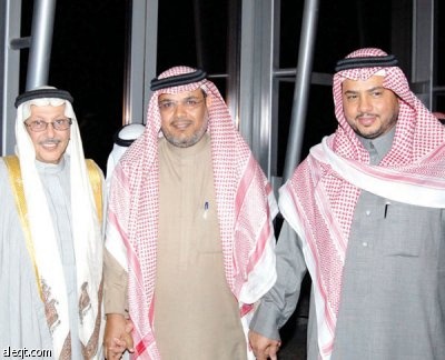 الزامل يحتفل بزفاف كريمتيه