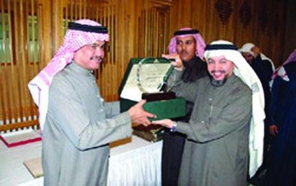 بنتن يزور هيئة المواصفات والمقاييس