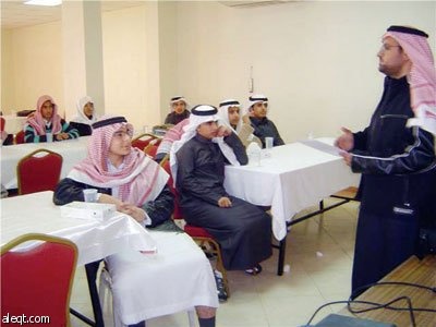 دورة أدبية للطلاب الموهوبين