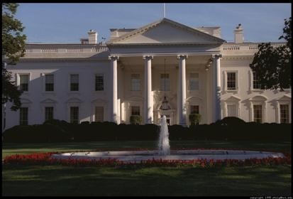 البيت الأبيض يتوقع استمرار الركود في النصف الأول من عام 2009