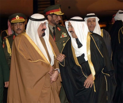 الملك عبد الله يعلن تبرع السعودية بألف مليون دولار لإعادة إعمار غزة