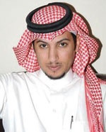 شاب يستثمر نجاحه في تصميم المواقع لإكمال نصف دينه