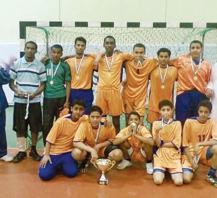 الفيحاء يظفر بكأس الرياض لكرة اليد