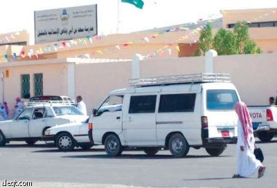 طلاب تمرة.. رحلة التحصيل العلمي محفوفة بـ "الموت"