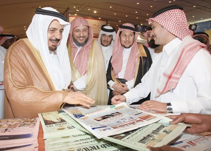 التعليم عن بعد يعالج سنوات الجفاف الجامعي لخريجي التسعينيات