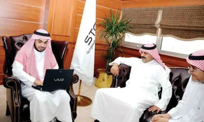 "الاتصالات السعودية" ترعى المخترع السعودي مهند أبو دية