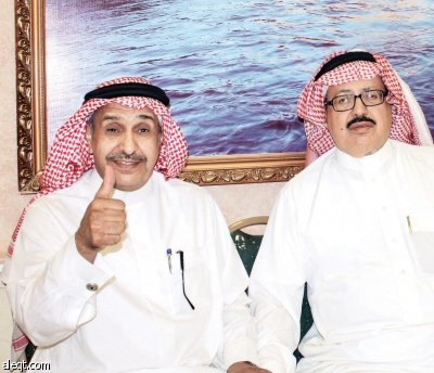 أسرة الخراشي تكرّم طلابها وطالباتها المتفوقين