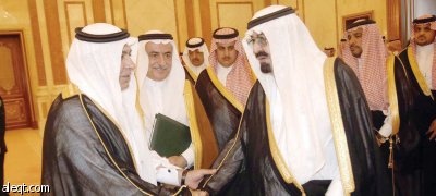 خادم الحرمين يستقبل أشقاء الفقيد الأمير عبد الرحمن بن محمد