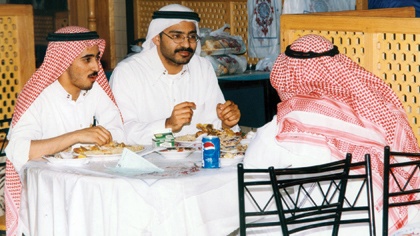 المطاعم الشعبية: جودة الطعام ومكان المحل يحددان السعر