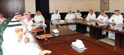 مجلس إدارة بنك الرياض يحتفل بعملاء البنك في الأحساء
