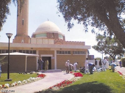 د. السحيباني: لا يجب إصابة عين الكعبة بل يكفي التوجه جهة القبلة