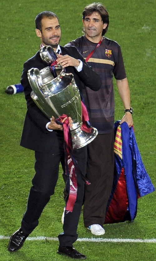صور تتويج برشلونه بدوري أبطال أوروبا.