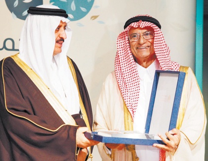 الأمير أحمد بن عبد العزيز: العمل على خدمة المرضى والمحتاجين واجب على كل فرد