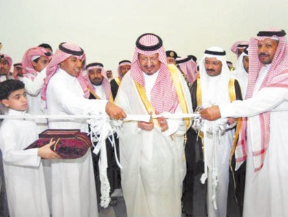 محافظ الخرج يفتتح معرض الطلاب المبدعين .. ويرعى الحفل الختامي للأنشطة