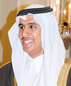 الأمير تركي بن سلمان يحصل على البكالوريوس