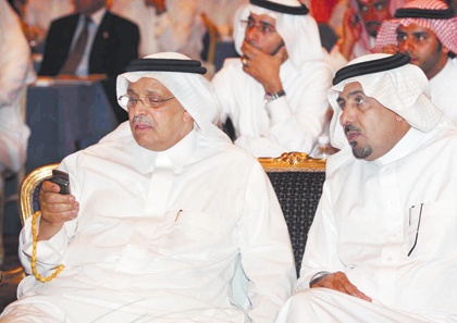 عقاريون يطالبون بتسهيل عملية التمويل العقاري للاستمرار في المشاريع