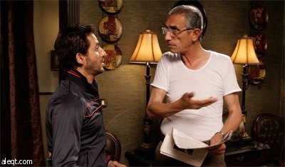 الممثل المصري أحمد حلمي يظهر في مشهد من فيلمه الجديد "ألف مبروك".
