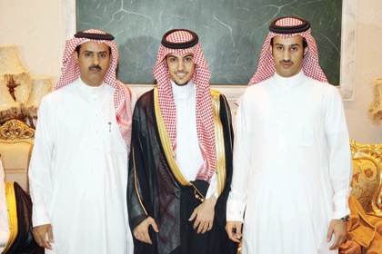 العويض والسبيعي يحتفلان بـ"ناصر"