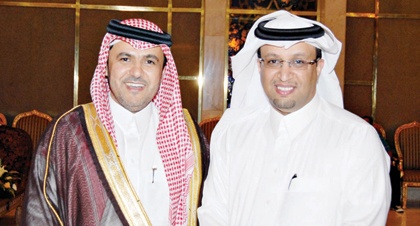 سعد القحطاني يحتفل بزواج ابنته بحضور مسؤولين وإعلاميين وأقارب العائلتين