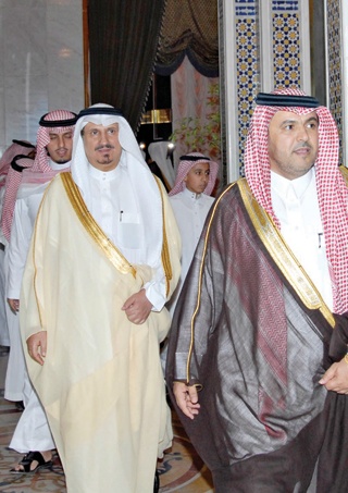 سعد القحطاني يحتفل بزواج ابنته بحضور مسؤولين وإعلاميين وأقارب العائلتين