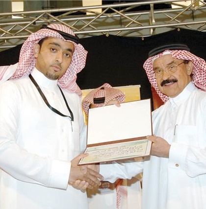 د السلطان: إنشاء مركز متطور  للتدريب واستثمار خبرات المتقاعدين