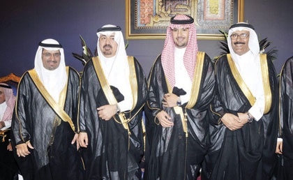 الدويهيس والعيدي يحتفلان بـ «سلطان»