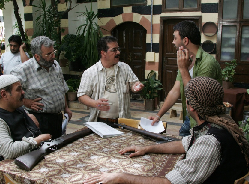 آخر إعدادات المسلسل التلفزيوني السوري "باب الحارة" لموسمه الرابع في دمشق والذي سيعرض خلال شهر رمضان المبارك.
