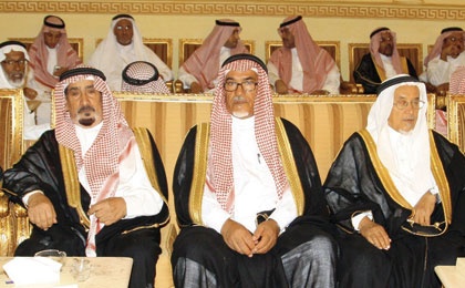 الهديان يحتفلون بـ «عادل»