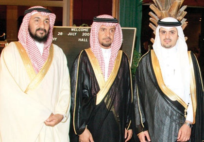 الهديان يحتفلون بـ «عادل»