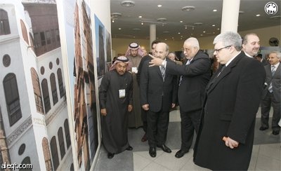 افتتاح معرض الحرمين الشريفين ومعرض النخلة والتمور ومعرض الهيئة العامة للسياحة والآثار الذي يأتي ضمن فعاليات الأيام الثقافية السع