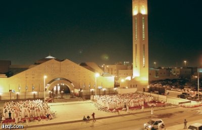 مساجد الرياض تُعدّ العدة لاستقبال المصلين في التراويح والقيام