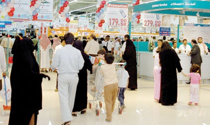 أسواق الرياض تستعد لاستقبال 4 ملايين مستهلك