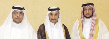 أسرتا الحناكي والجويعي تحتفلان بـ «خالد»