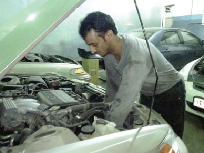 حرفيو العاصمة: الإيجار حرمنا أرباحنا.. ولن ننجح دون دعمنا