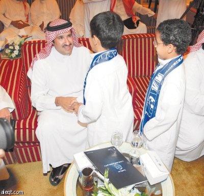الهلال و«موبايلي» يصافحان «البر» و«إنسان» بـ 2.1 مليون ريال