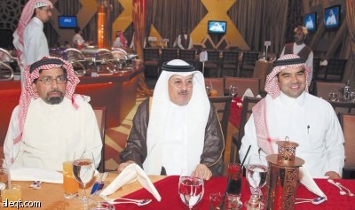 المثقفون والإعلاميون على مائدة إفطار نادي "الاقتصادية" الصحفي