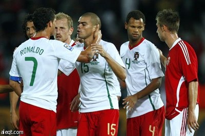 البرتغال والسويد تنعشان آمالهما وتعثر الدنمارك
