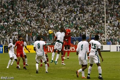 فرحة بحرينية عارمة بعد فقدان المنتخب السعودي فرصة التأهل لنهائيات كأس العالم إثر خروجه متعادلا 2-2 أمس في إياب الملحق الآسيوي.