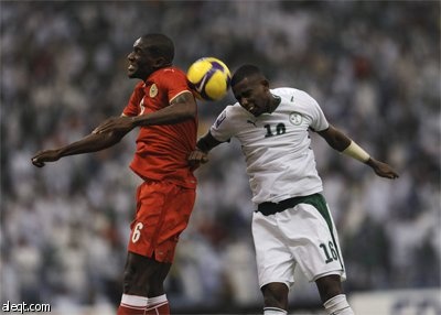 فرحة بحرينية عارمة بعد فقدان المنتخب السعودي فرصة التأهل لنهائيات كأس العالم إثر خروجه متعادلا 2-2 أمس في إياب الملحق الآسيوي.