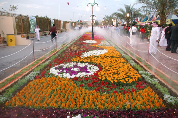 قرقيعان العيد .. في مهرجان زهور عيد الرياض