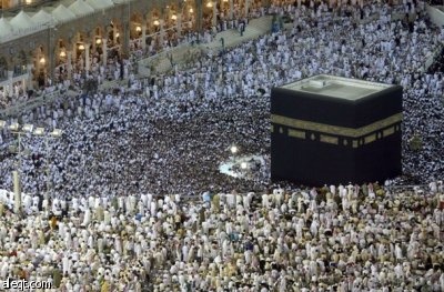 أكثر من مليوني مصل يشهدون ختم القرآن الكريم أثناء صلاة التراويح في المسجد الحرام