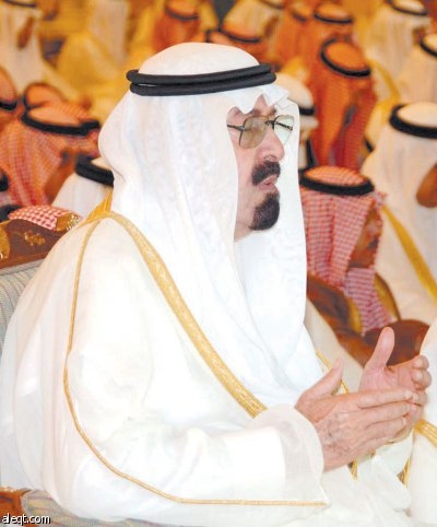 الملك يستقبل المهنئين بعيد الفطر في مكة ويصل جدة