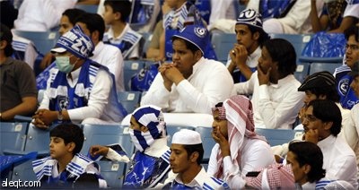 كاد فريق النصر لكرة القدم يعكر فرحة غريمه الهلال وجماهيره بـ "لقب نادي القرن الآسيوي"، عندما تعادلا بهدفين لمثلهما، أمس على ستاد