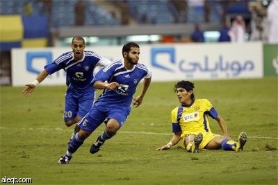 كاد فريق النصر لكرة القدم يعكر فرحة غريمه الهلال وجماهيره بـ "لقب نادي القرن الآسيوي"، عندما تعادلا بهدفين لمثلهما، أمس على ستاد