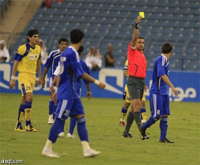 كاد فريق النصر لكرة القدم يعكر فرحة غريمه الهلال وجماهيره بـ "لقب نادي القرن الآسيوي"، عندما تعادلا بهدفين لمثلهما، أمس على ستاد