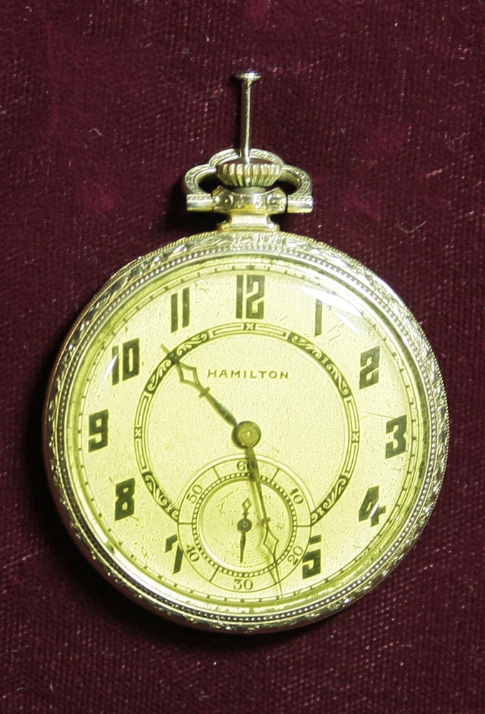 دولار كان يمتلكه الراحل ذو الشخصية المعروفة جون دالينجرعام  1934 معروض في "مزاد التراث" في  دالاس (من المعتقد أن الدولار كان معه