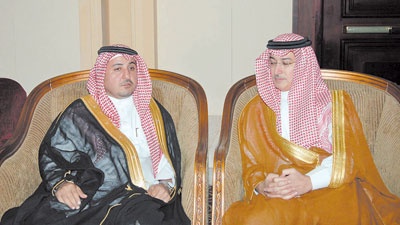 أسرتا الدرويش والسلطان تحتفلان بعبد الملك